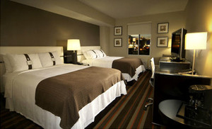 Holiday Inn Las Vegas Flamingo at Paradise – Up to 54% Off 